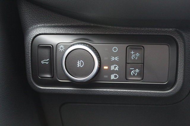 2027 Ford Explorer Active w/200A Pkg