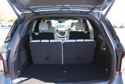 2027 Ford Explorer Platinum
