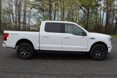 2025 Ford F-150 Lightning Flash