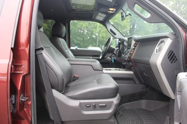 2016 Ford Super Duty F-250 SRW Lariat