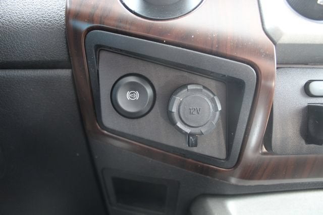2016 Ford Super Duty F-250 SRW Lariat