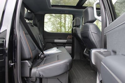 2026 Ford Super Duty F-350 SRW LARIAT
