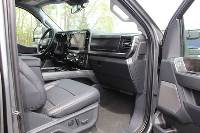 2026 Ford Super Duty F-350 SRW LARIAT