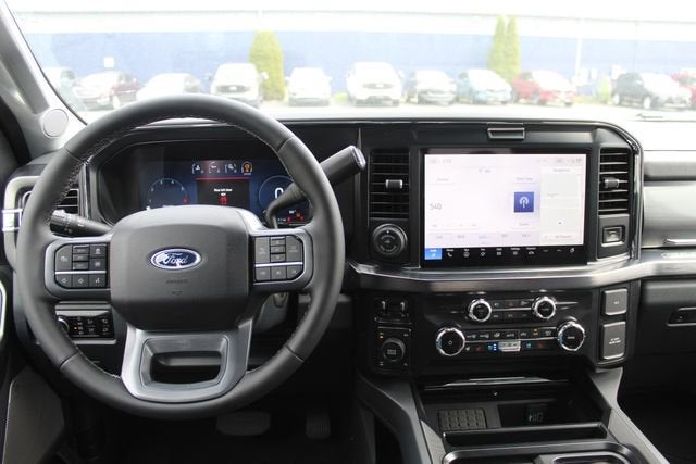 2026 Ford Super Duty F-350 SRW LARIAT
