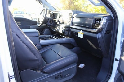 2026 Ford Super Duty F-350 SRW LARIAT