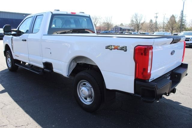 2024 Ford Super Duty F-350 SRW XL