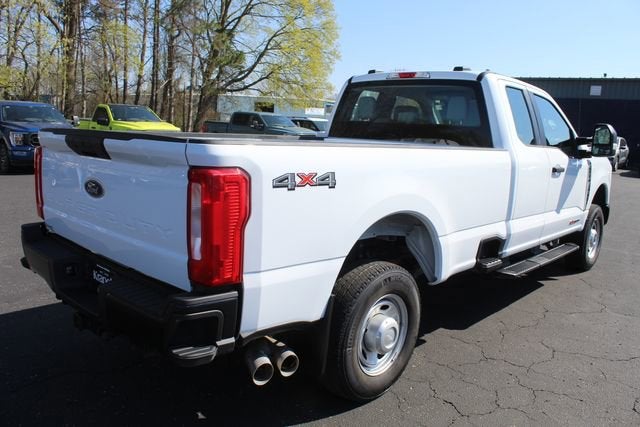 2024 Ford Super Duty F-350 SRW XL
