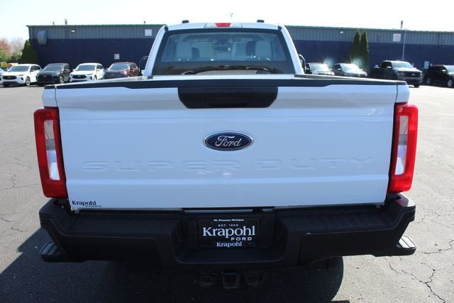 2024 Ford Super Duty F-350 SRW XL