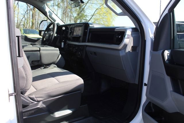 2024 Ford Super Duty F-350 SRW XL