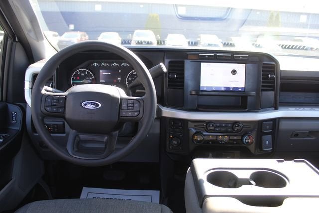 2024 Ford Super Duty F-350 SRW XL