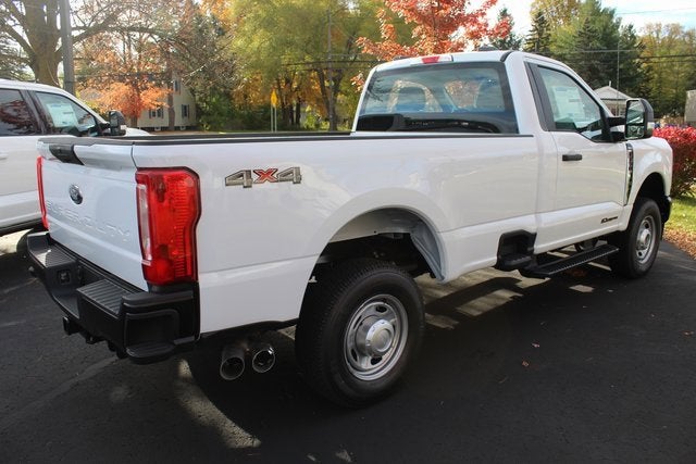 2026 Ford Super Duty F-350 SRW XL