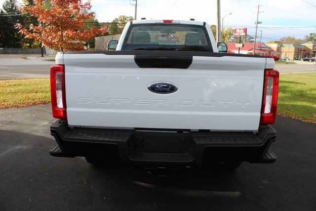 2026 Ford Super Duty F-350 SRW XL