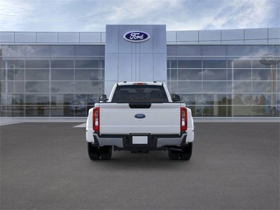 2026 Ford Super Duty F-350 DRW XLT