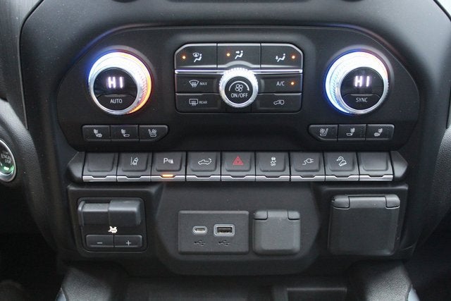 2023 GMC Sierra 2500HD Denali