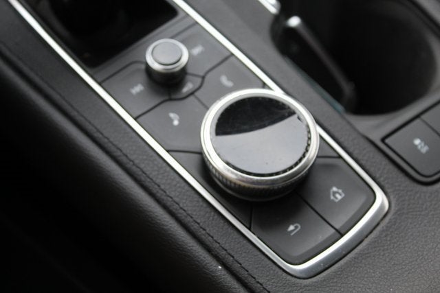 2019 Cadillac XT4 FWD Luxury