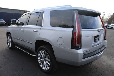 2019 Cadillac Escalade Luxury