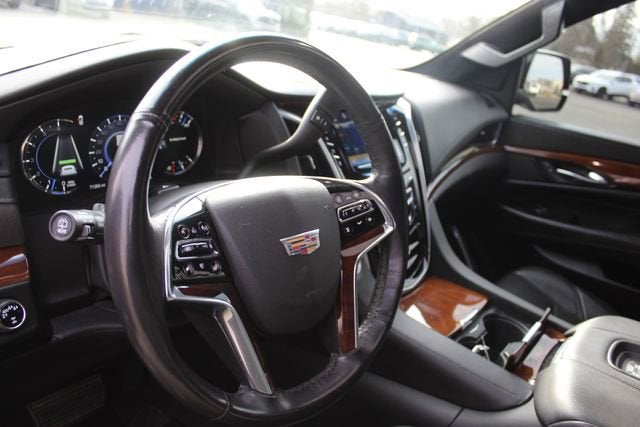 2019 Cadillac Escalade Luxury