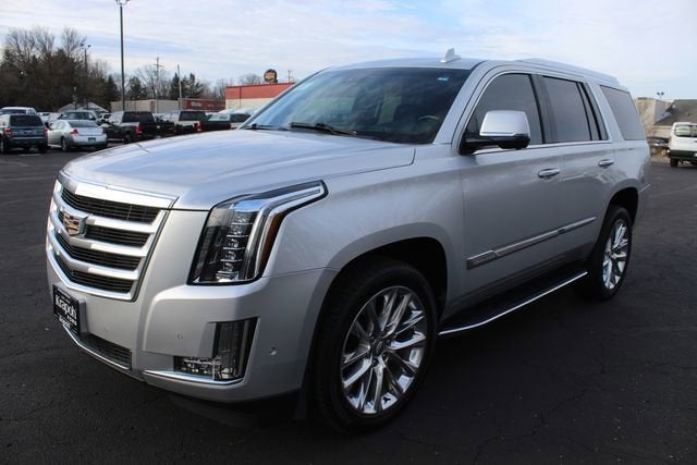 2019 Cadillac Escalade Luxury