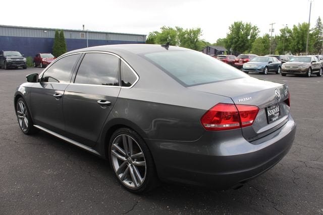 2015 Volkswagen Passat 1.8T Limited Edition
