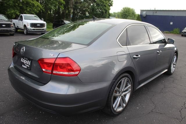 2015 Volkswagen Passat 1.8T Limited Edition