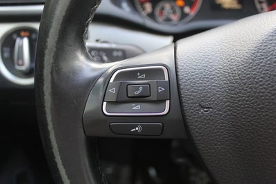 2015 Volkswagen Passat 1.8T Limited Edition