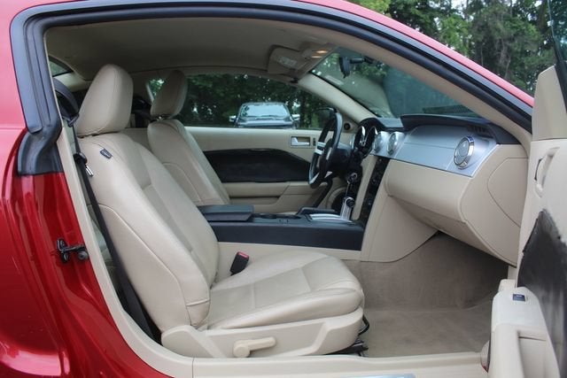 2009 Ford Mustang V6