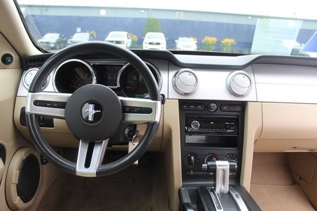 2009 Ford Mustang V6