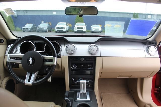2009 Ford Mustang V6