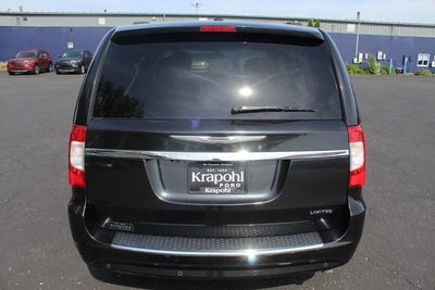 2011 Chrysler Town & Country Limited