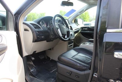 2011 Chrysler Town & Country Limited