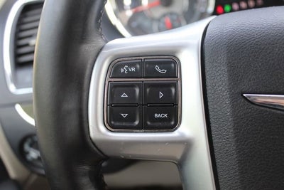 2011 Chrysler Town & Country Limited