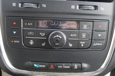 2011 Chrysler Town & Country Limited