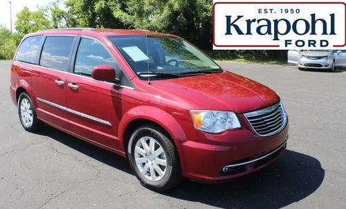 2015 Chrysler Town & Country Touring