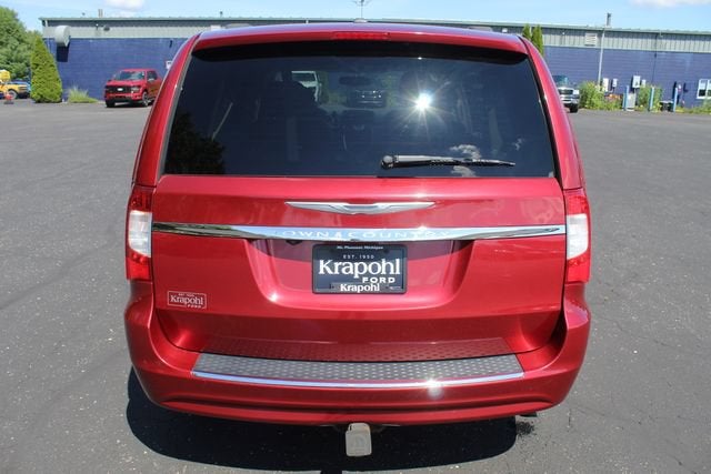 2015 Chrysler Town & Country Touring