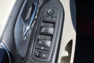 2015 Chrysler Town & Country Touring