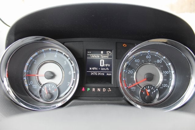 2012 Chrysler Town & Country Touring