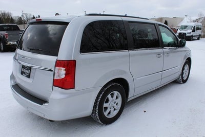 2012 Chrysler Town & Country Touring