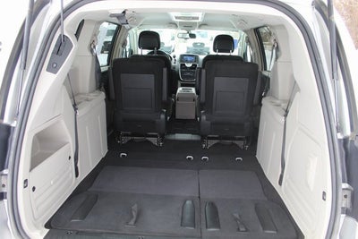 2012 Chrysler Town & Country Touring