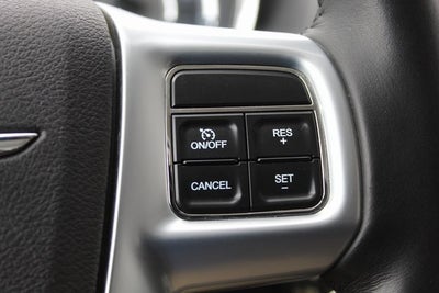 2012 Chrysler Town & Country Touring