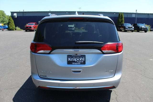 2020 Chrysler Pacifica Limited