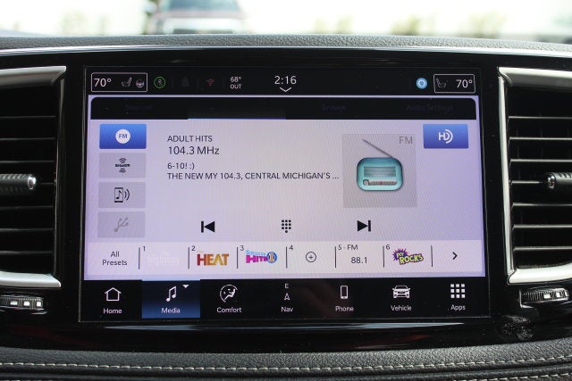 2024 Chrysler Pacifica Hybrid Select