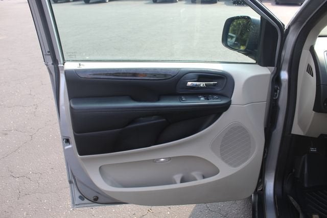 2016 Dodge Grand Caravan American Value Pkg
