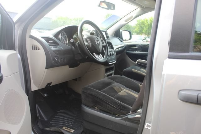 2016 Dodge Grand Caravan American Value Pkg