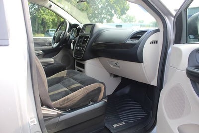 2016 Dodge Grand Caravan American Value Pkg