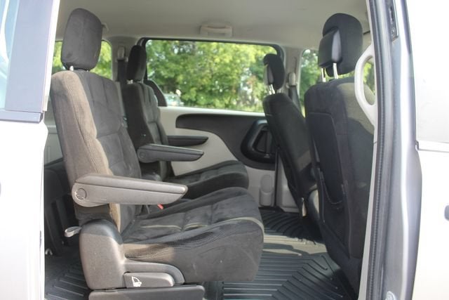 2016 Dodge Grand Caravan American Value Pkg