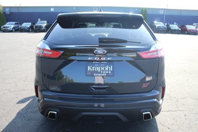 2021 Ford Edge ST