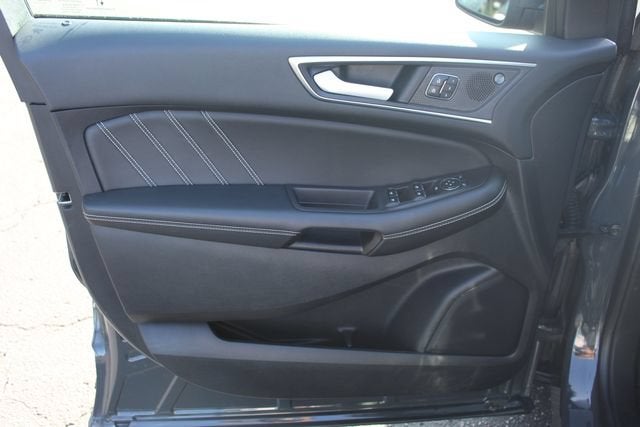 2021 Ford Edge ST
