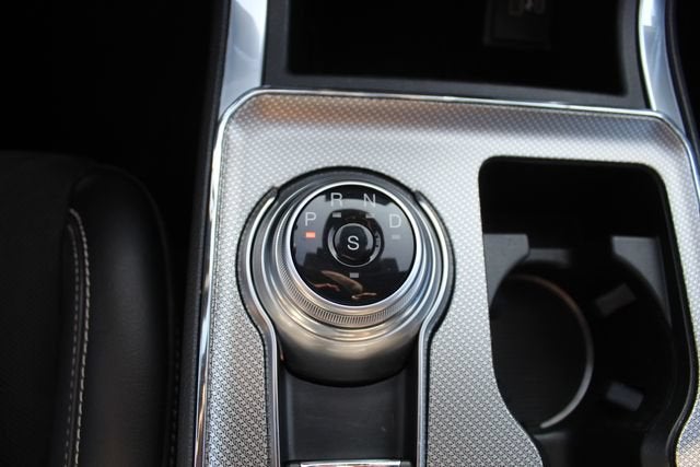 2021 Ford Edge ST