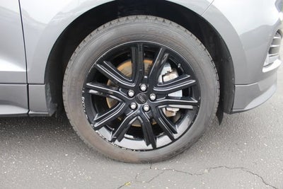 2022 Ford Edge ST Line