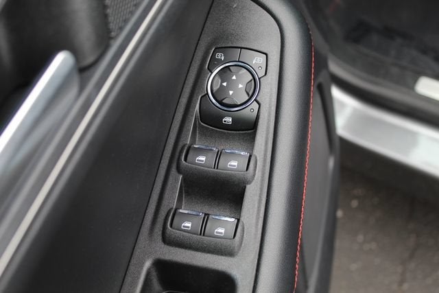 2022 Ford Edge ST Line